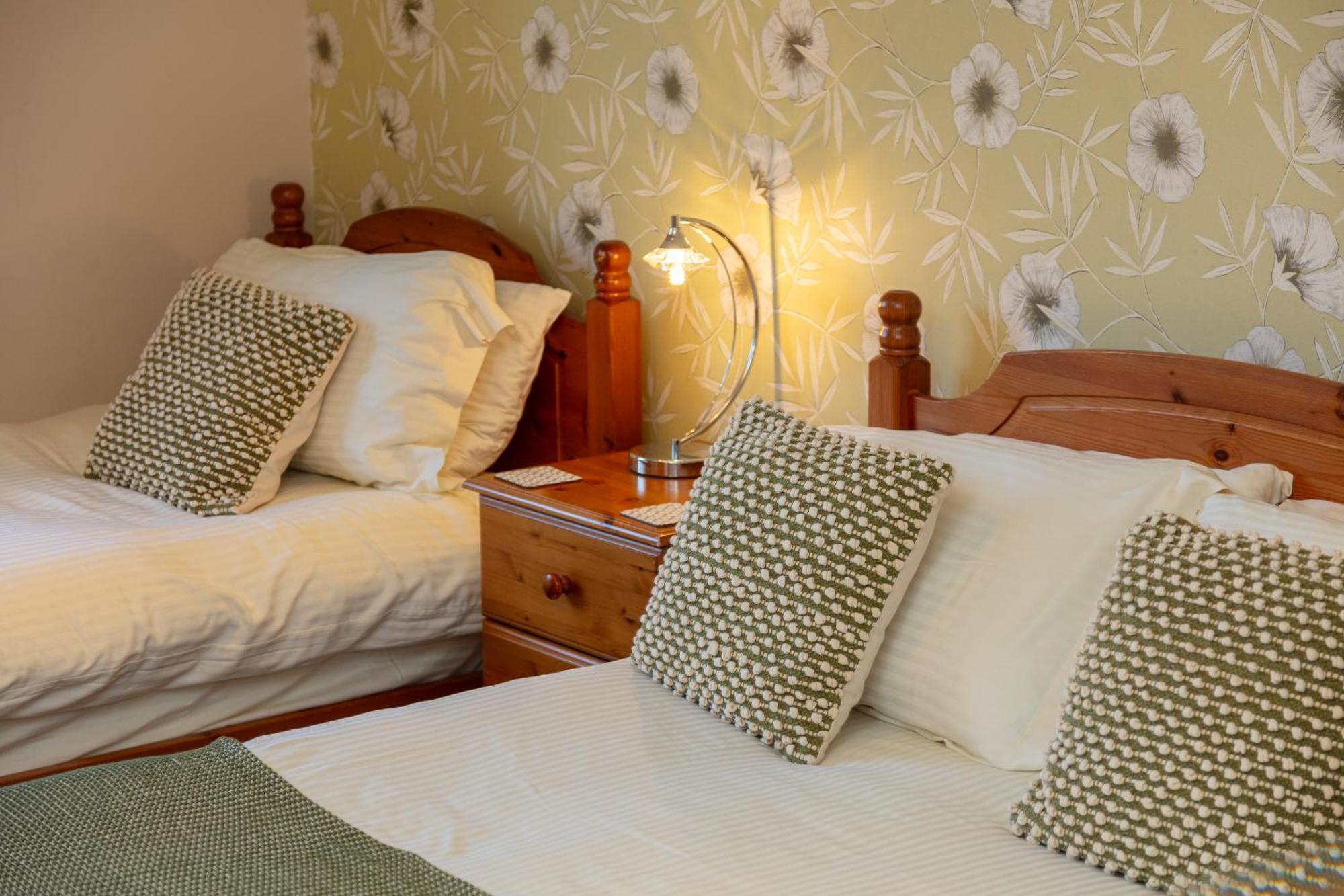 Old Surgery Guest House Ullapool Εξωτερικό φωτογραφία